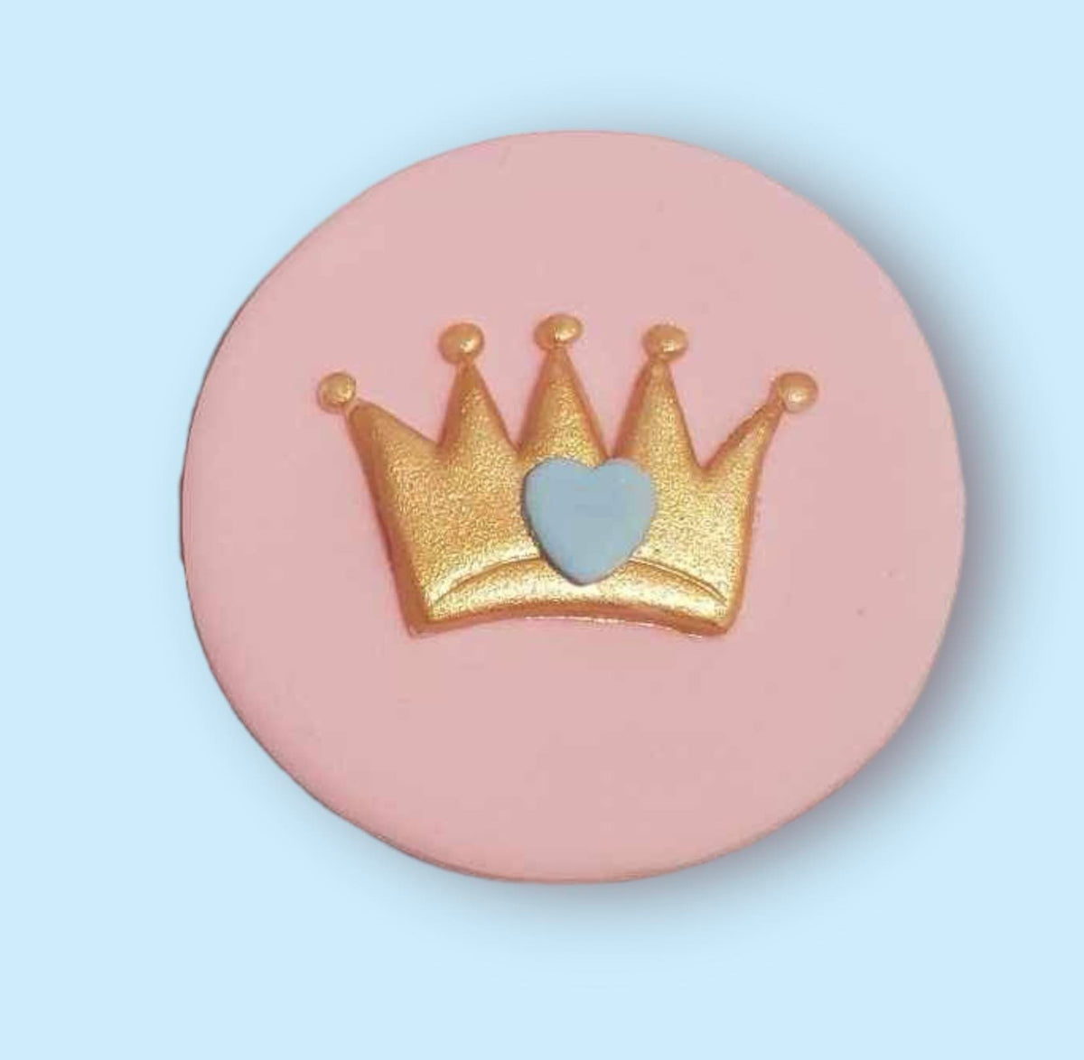 Princess Cupcake Toppers – Fondant Crowns, Carriages, Name & Age Set (Edible, Handmade UK)